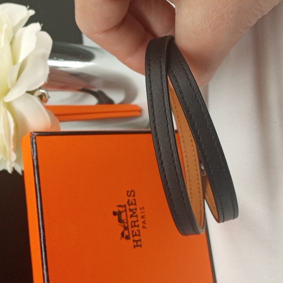 Authentic Hermes Triple Hapi REVERSIBLE 2 IN 1 Vintage Leather Bracelet - Picture 6 of 8